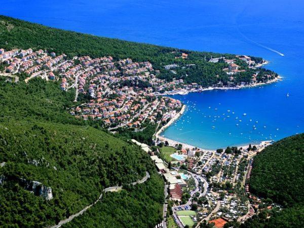 Apartman Gina Labin  Buitenkant foto