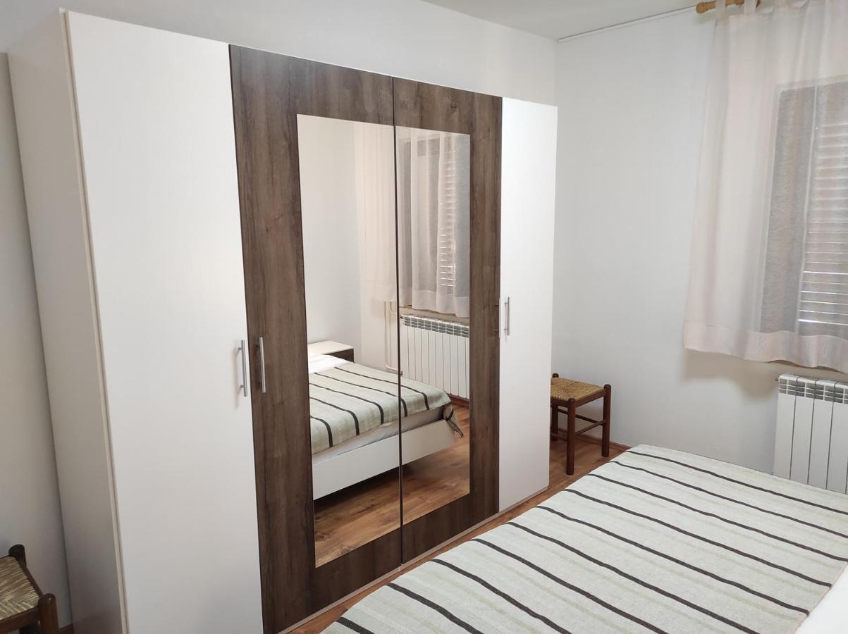 Apartman Gina Labin  Buitenkant foto